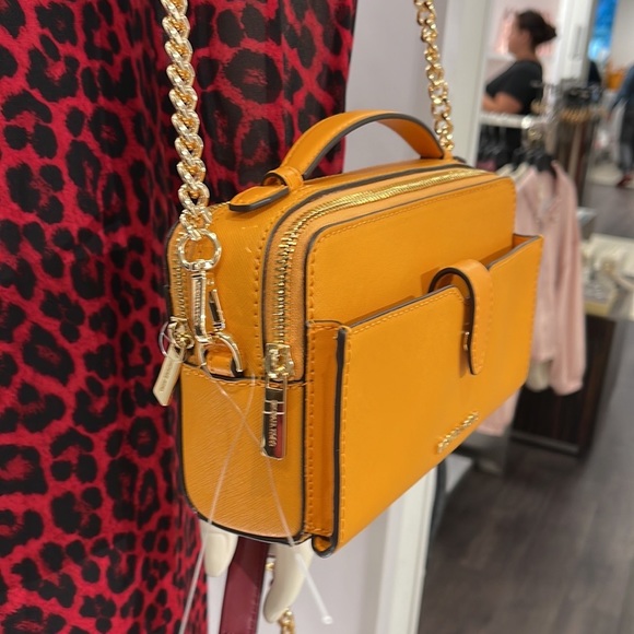 Michael Kors Women Medium Double Zip Phone Crossbody
Honeycomb Multi - Picture 10 of 16